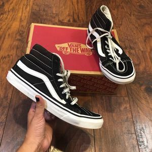 VANS old skool sk8-hi top black suede shoes sneakers sz 8 womens
